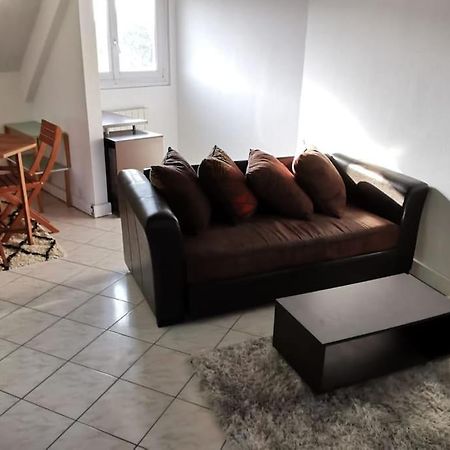 F2 35-44M2 9 Mins Voiture Chateau 4Pers 1Ch+Sejour لو شيسني المظهر الخارجي الصورة